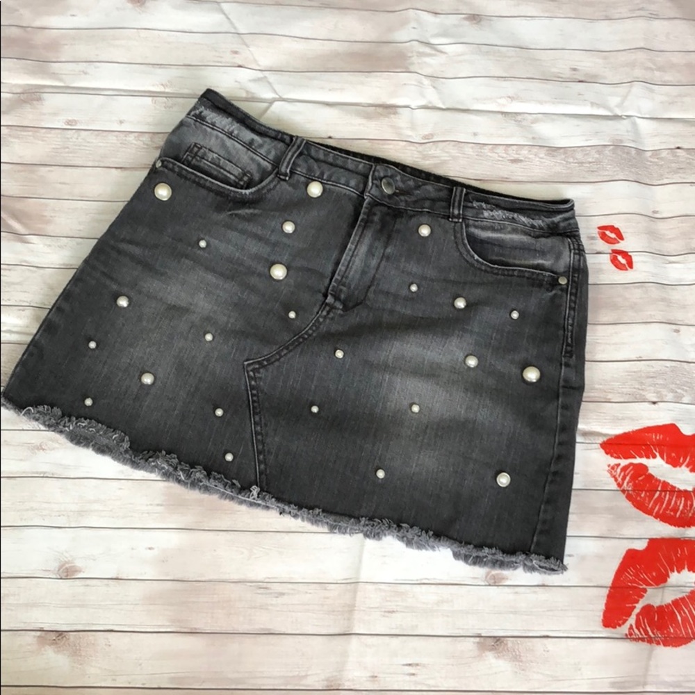 TINSEL Imitation Pearl Embellished Denim Skirt
